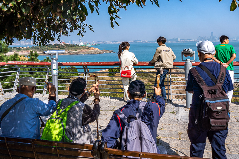 桂林旅游导游让买特产(桂林旅游团8元团费,游客不消费被骂,流氓导游很普遍吗)