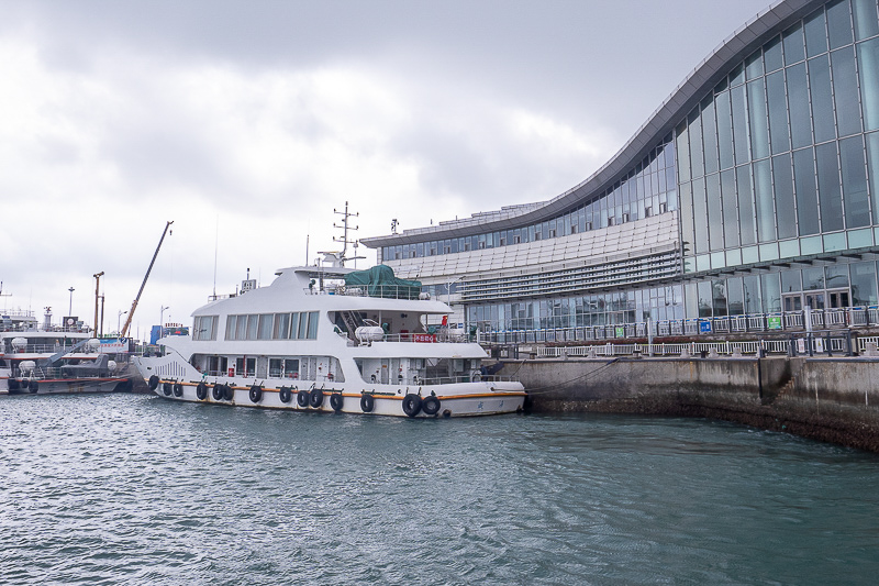 青岛大巴旅游包车电话？青岛大巴旅游包车电话是多少